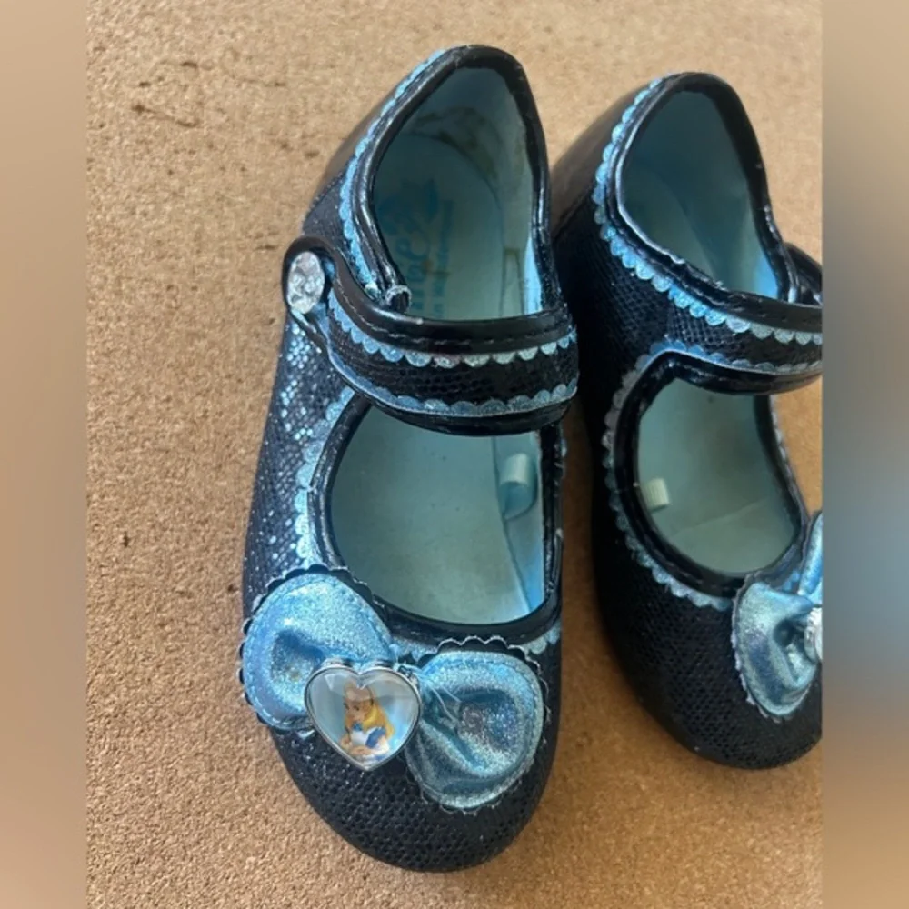 Disney Store Alice in Wonderland Costume Dress-Up‎ Shoes Size 9/10 – Preowned